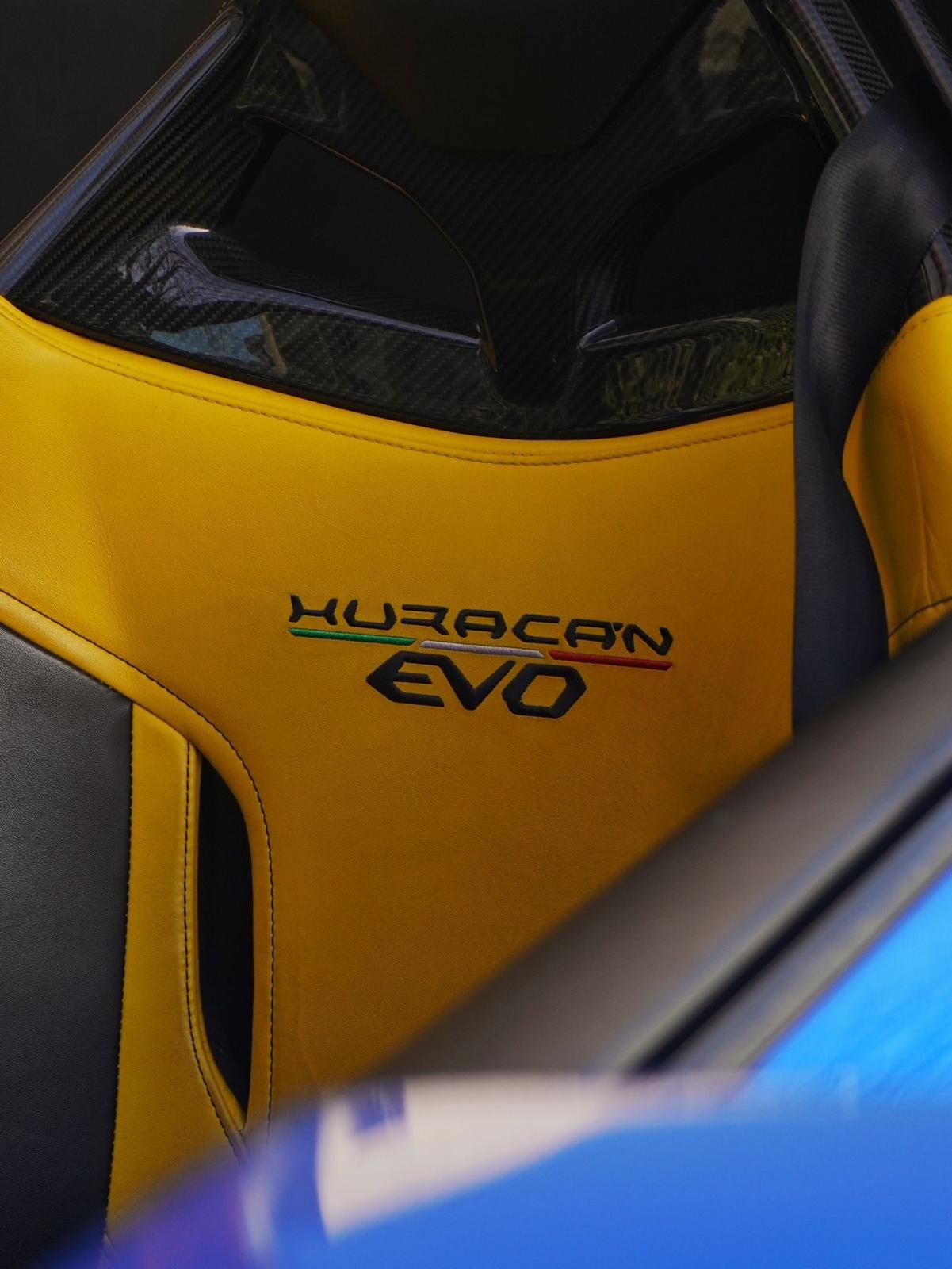 Lamborghini Huracan Evo Spider — photo 6